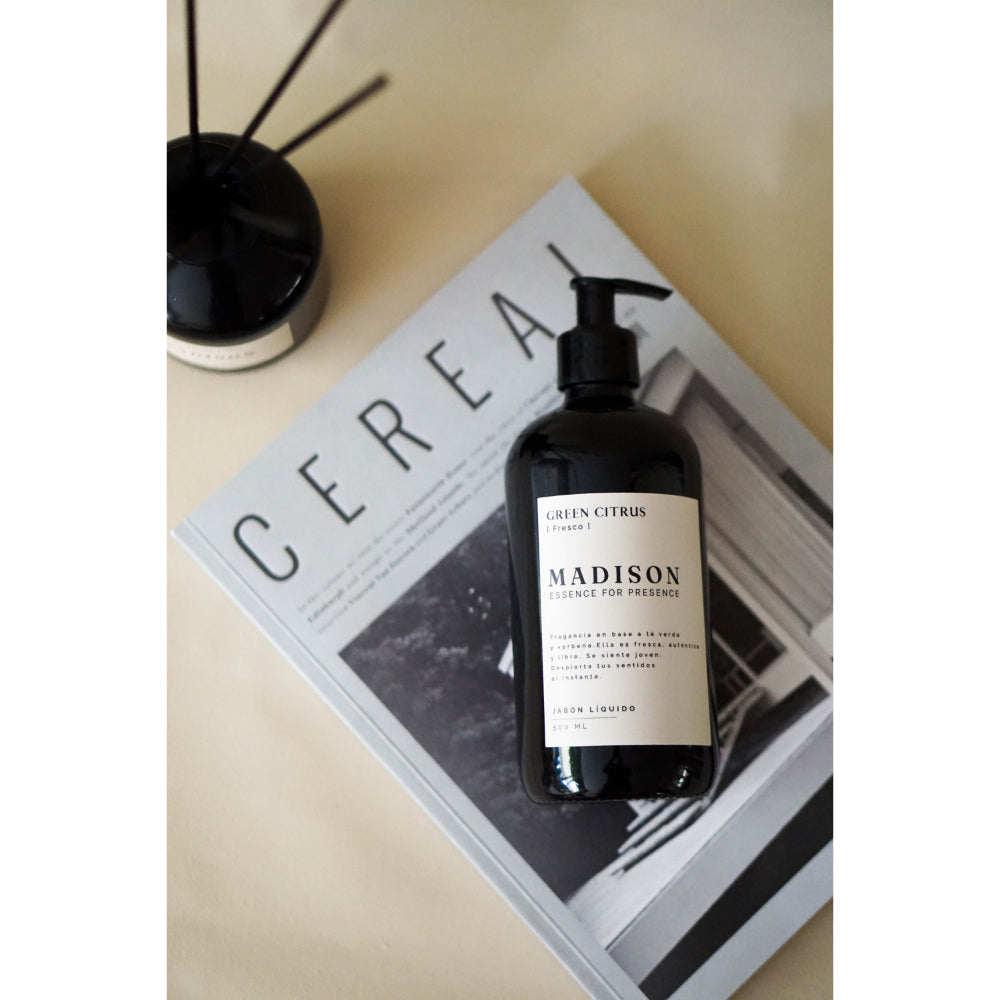 Crema Humectante 500 Ml Tropical Chic Negro Madison