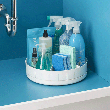 Organizador Giratorio Bajo Lavaplatos para Productos de Limpieza SinkSuite YouCopia®